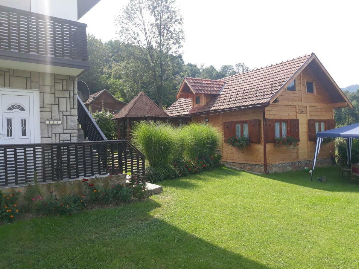 Guesthouse Kuzmanovic Guča Exterior foto