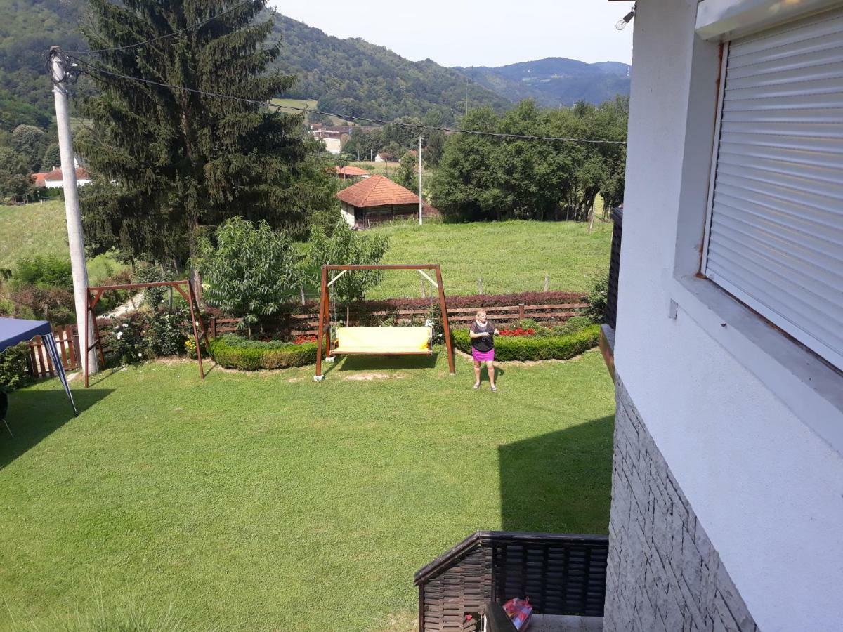 Guesthouse Kuzmanovic Guča Exterior foto